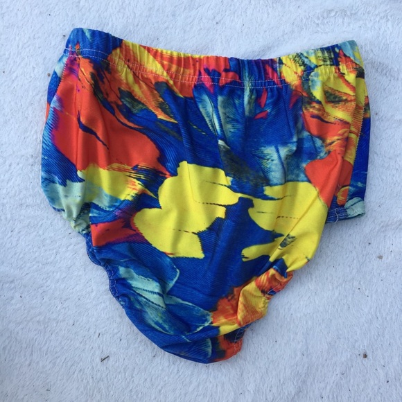 Hawaiian Wrap Bikini - Picture 3 of 8